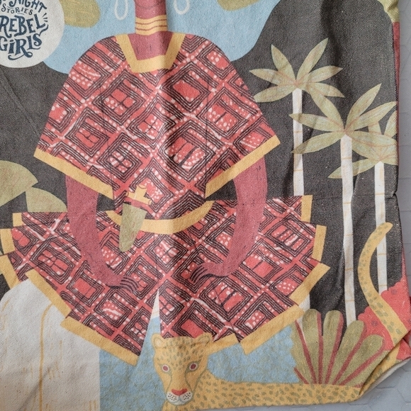 NEW Goodnight Stories for Rebel Girls Yaa Asantewaa Warrior Queen Ghana Tote Bag - Picture 5 of 6
